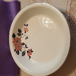 1930’s Vintage Hall China Poppy Radiance Pie Plate